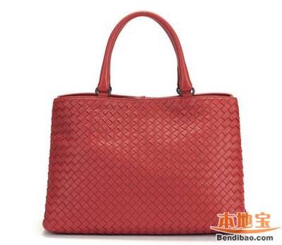 BV Intrecciato Nappa磚紅色皮革手袋香港報價參考:HK$25180 - 深圳本地寶