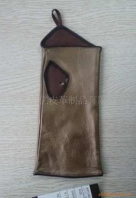 【廠家直銷(xiāo)出口暢銷(xiāo)款男女士綿羊皮真皮手套 可來(lái)樣訂做】?jī)r(jià)格,廠家,圖片,服飾手套,衡水冠億皮革制品-